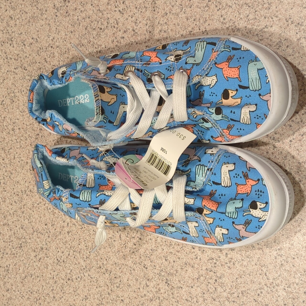 NWT Dog Print Pull On Sneakers sz 10